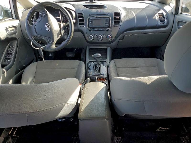 Фото 8 - KIA FORTE