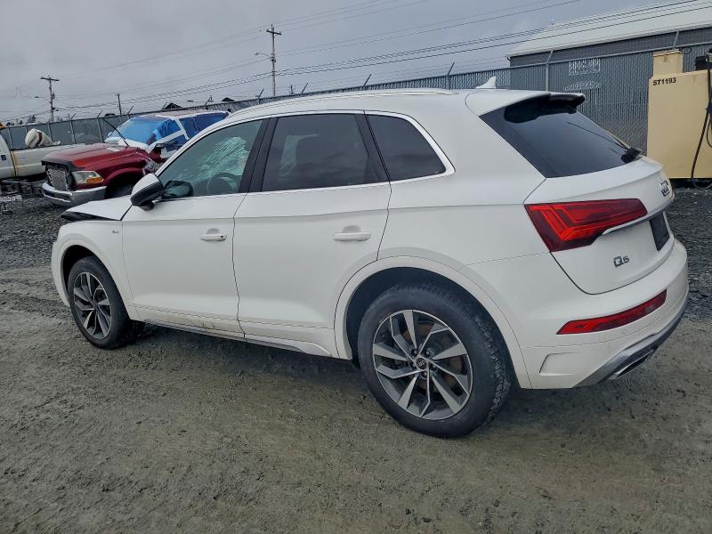 Фото 2 - AUDI Q5