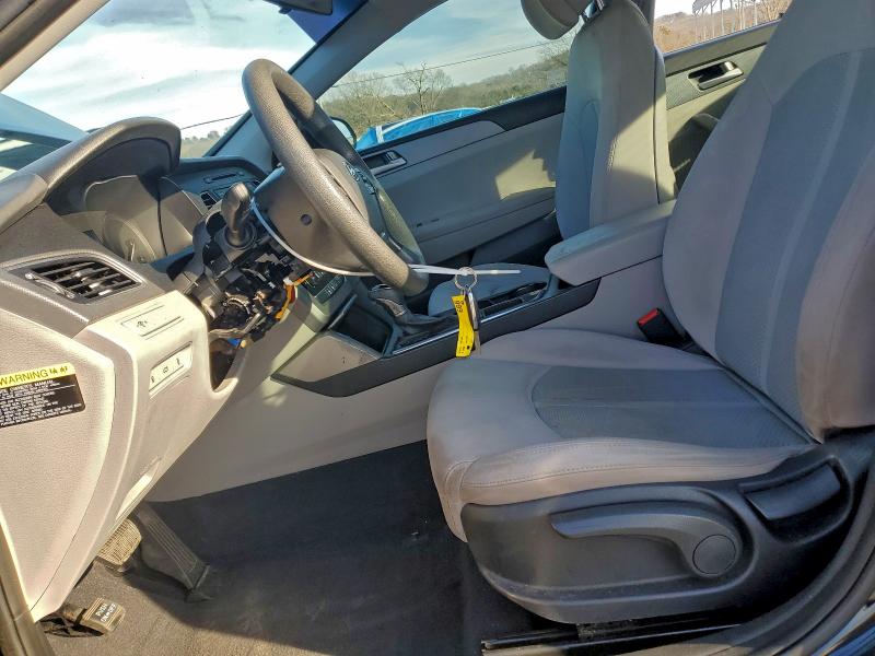 Фото 7 - HYUNDAI SONATA