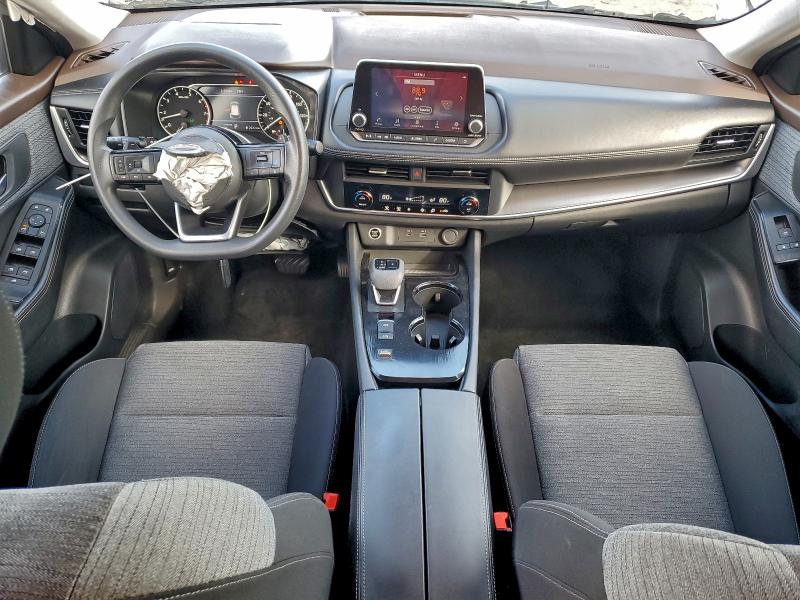 Фото 8 - NISSAN ROGUE