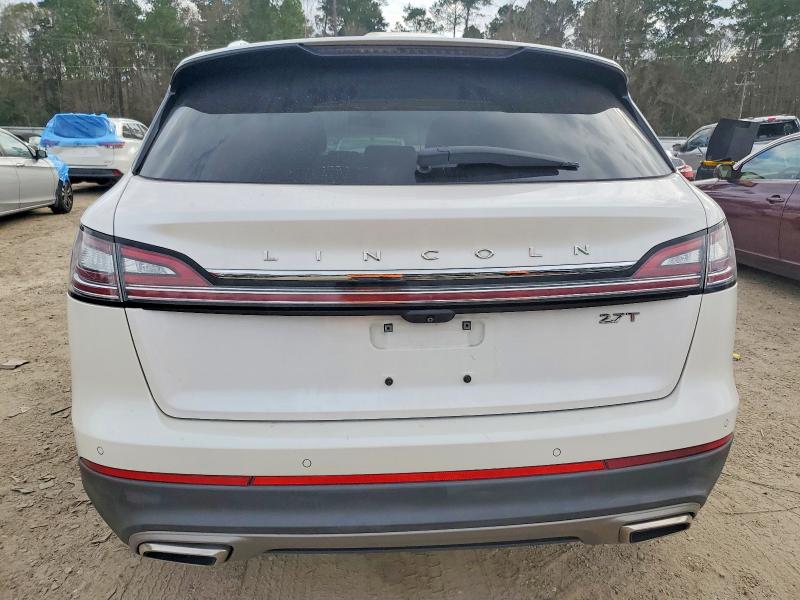 Фото 6 - LINCOLN NAUTILUS