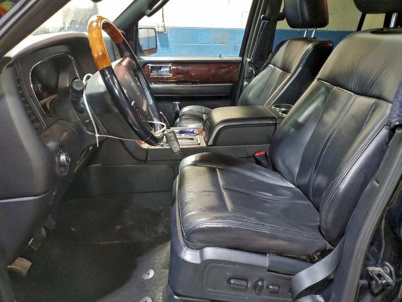 Фото 7 - LINCOLN NAVIGATOR