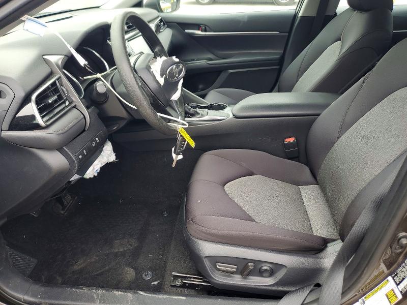 Фото 7 - TOYOTA CAMRY