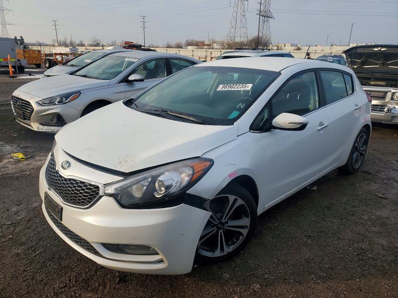 Фото 1 - KIA FORTE