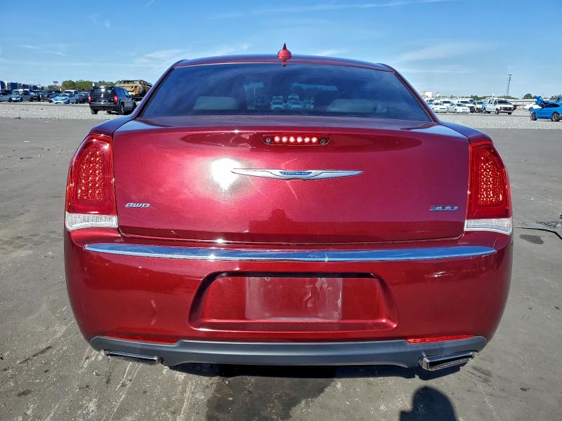 Фото 6 - CHRYSLER 300