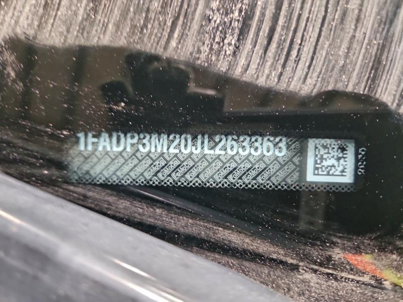 Фото 12 - FORD FOCUS