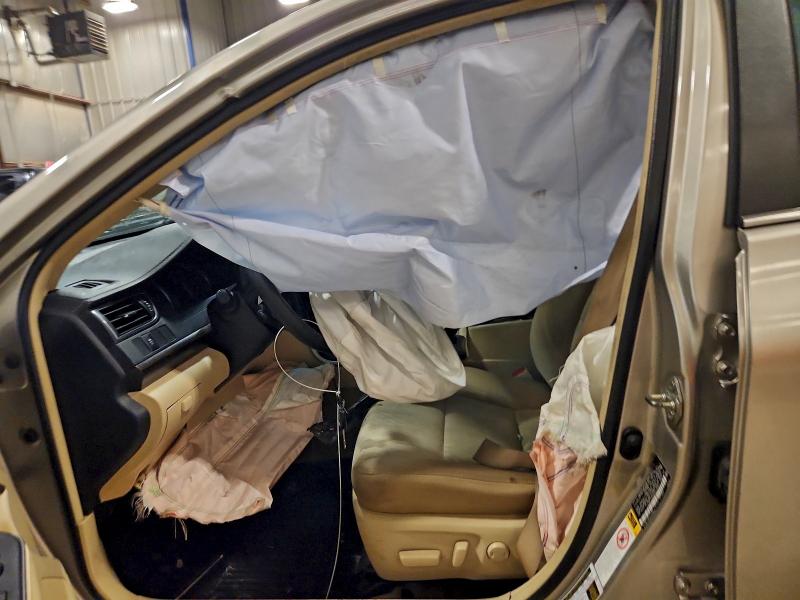 Фото 7 - TOYOTA CAMRY