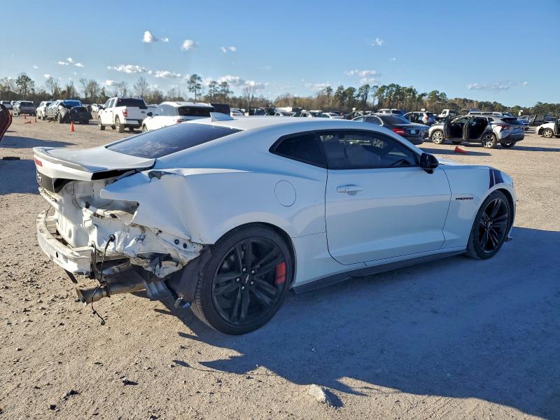Фото 3 - CHEVROLET CAMARO