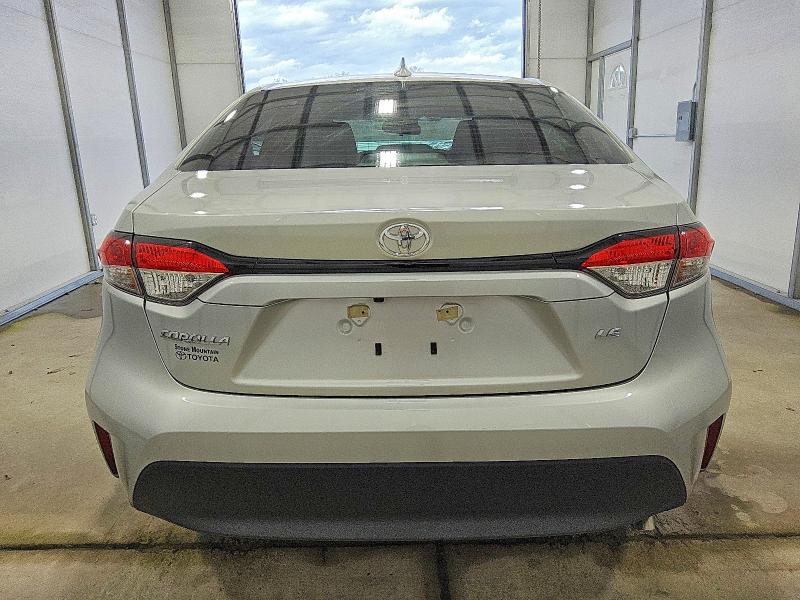 Фото 2 - TOYOTA COROLLA