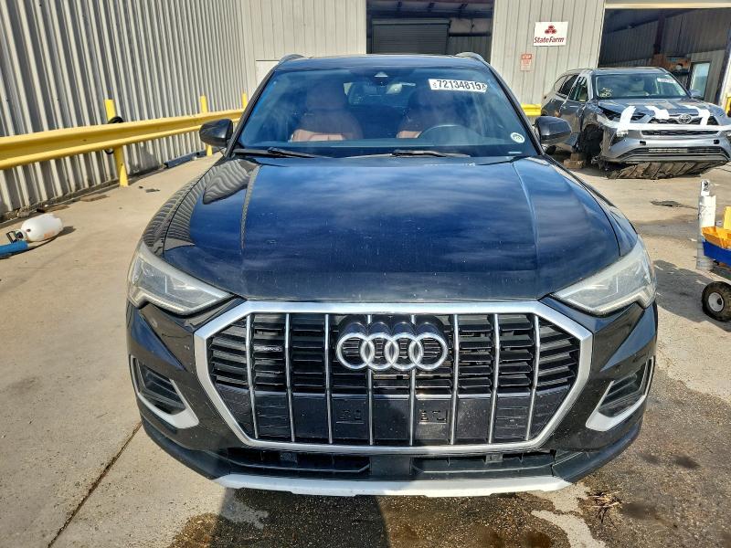 Фото 5 - AUDI Q3