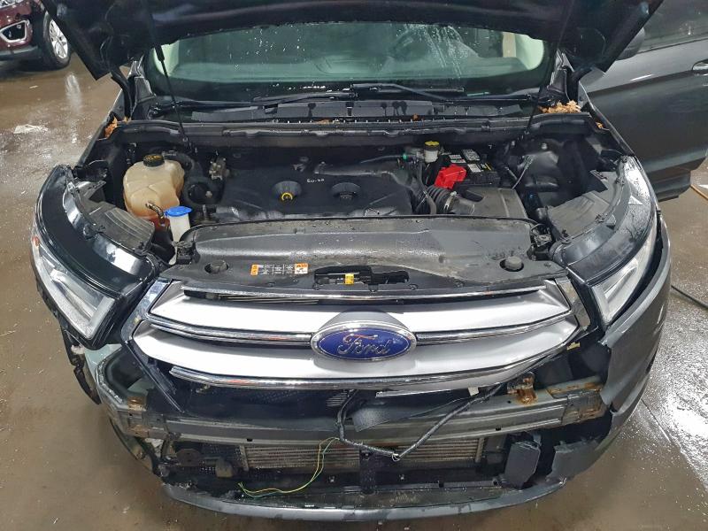 Фото 12 - FORD EDGE