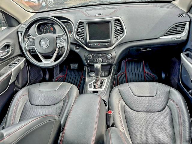 Фото 9 - JEEP CHEROKEE