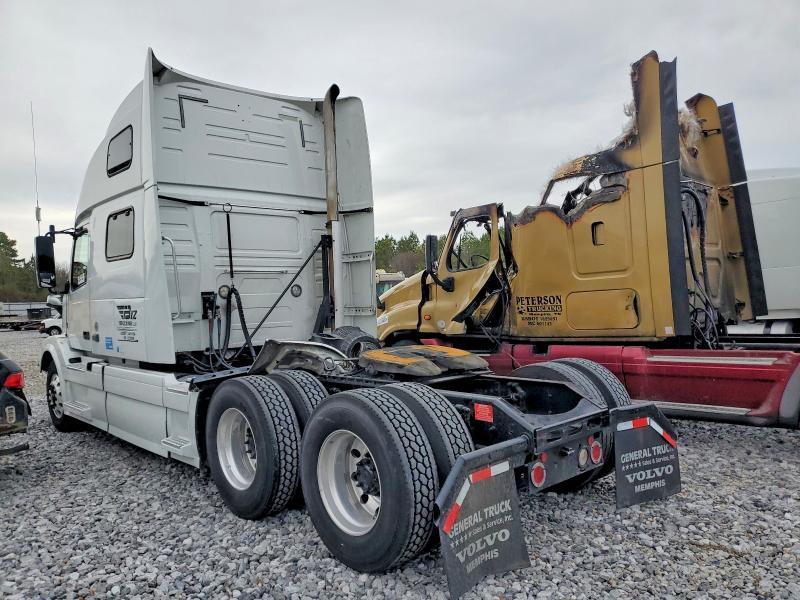 Фото 3 - VOLVO All Models