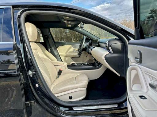 Фото 8 - MERCEDES-BENZ A-CLASS