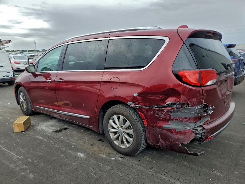 Фото 2 - CHRYSLER PACIFICA