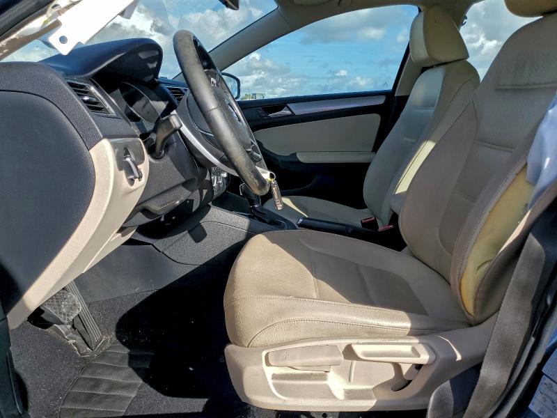 Фото 7 - VOLKSWAGEN JETTA