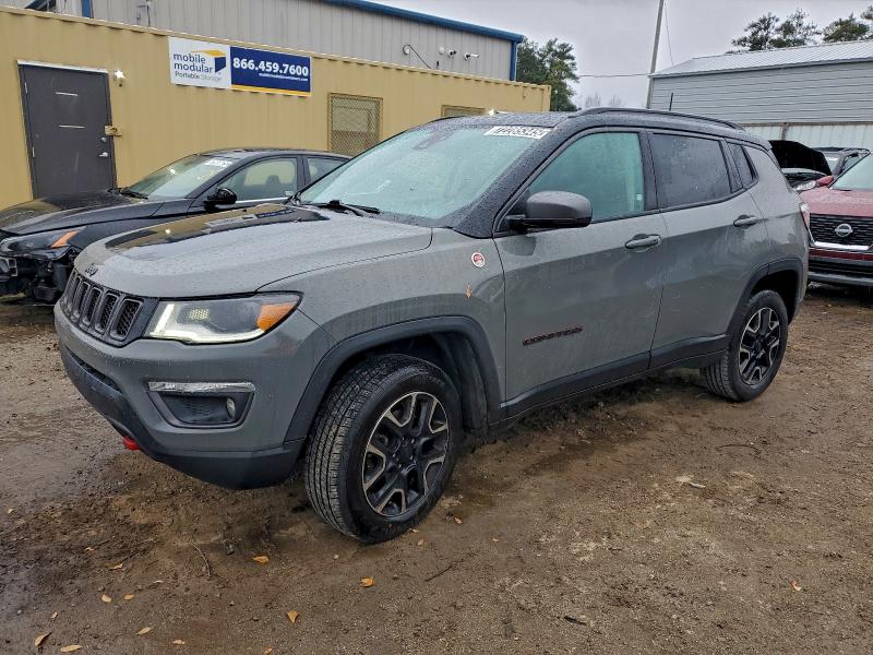 Фото 1 - JEEP COMPASS