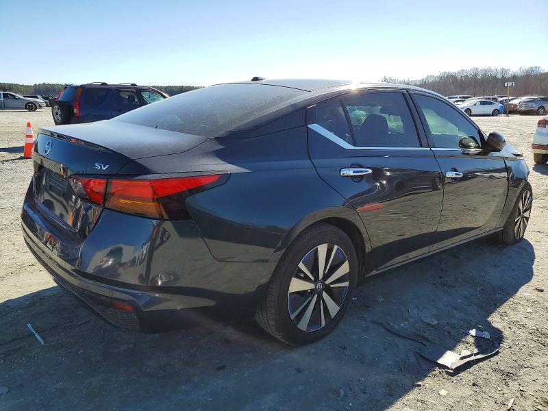 Фото 3 - NISSAN ALTIMA