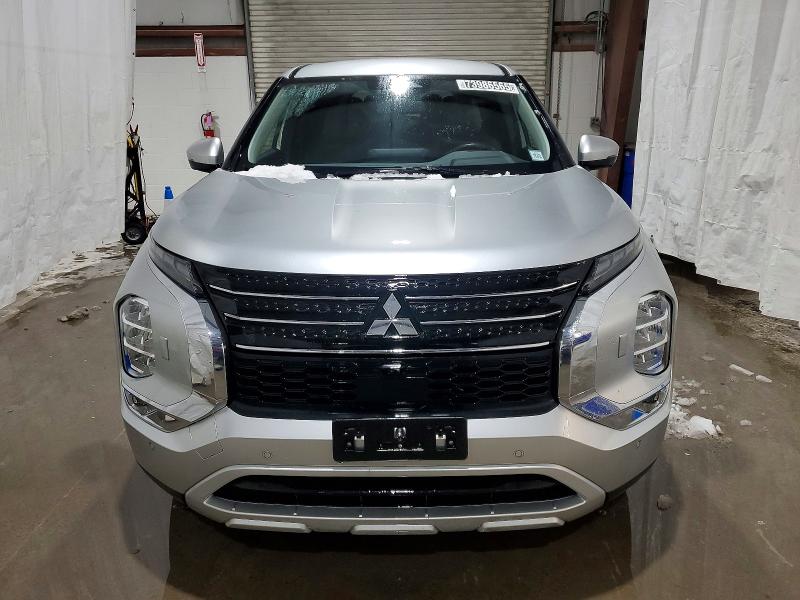 Фото 5 - MITSUBISHI OUTLANDER