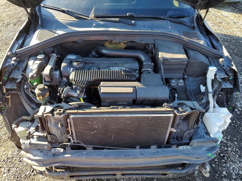 Фото 12 - VOLVO XC60