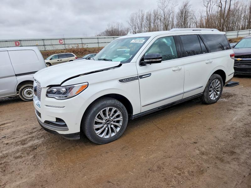 Фото 1 - LINCOLN NAVIGATOR