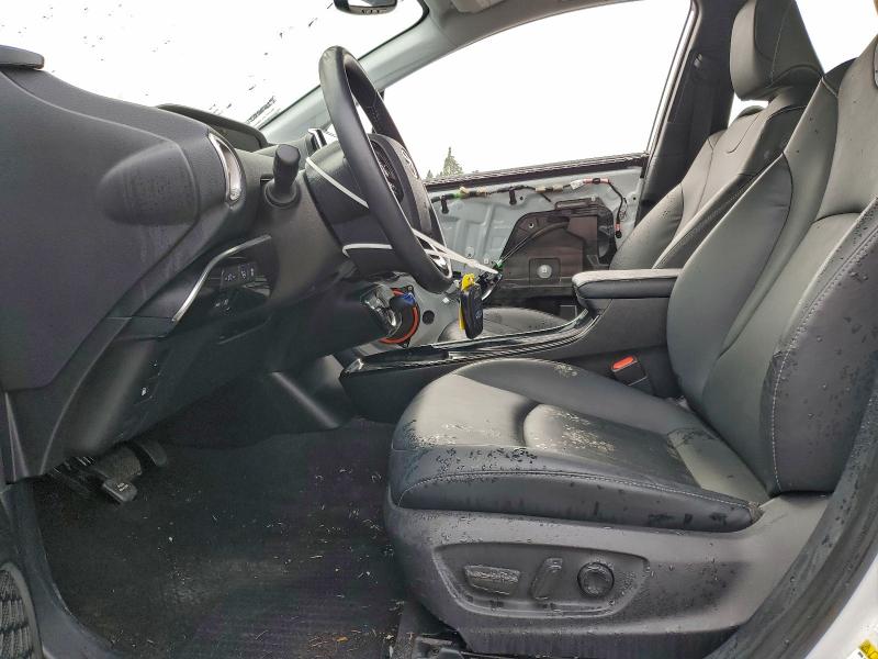 Фото 7 - TOYOTA PRIUS