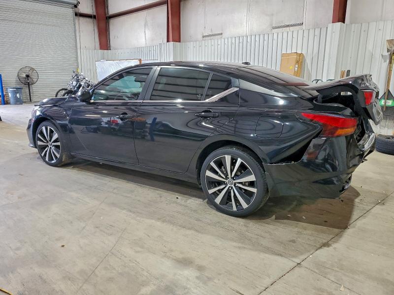 Фото 2 - NISSAN ALTIMA