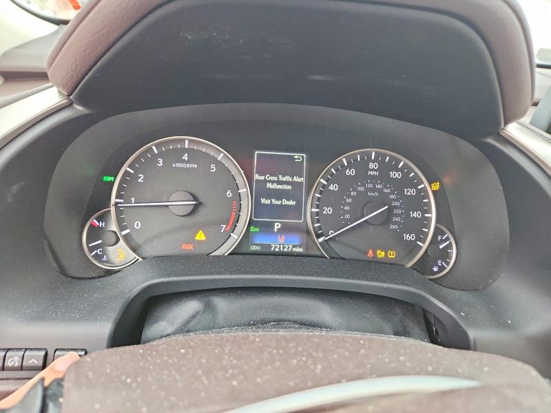 Фото 9 - LEXUS RX350