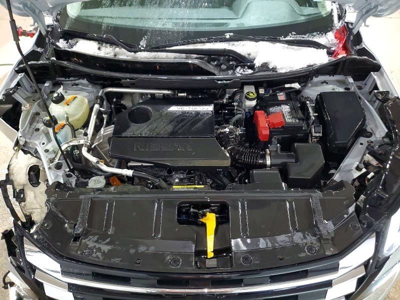 Фото 12 - NISSAN ROGUE