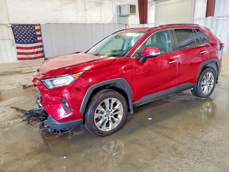 Фото 1 - TOYOTA RAV4