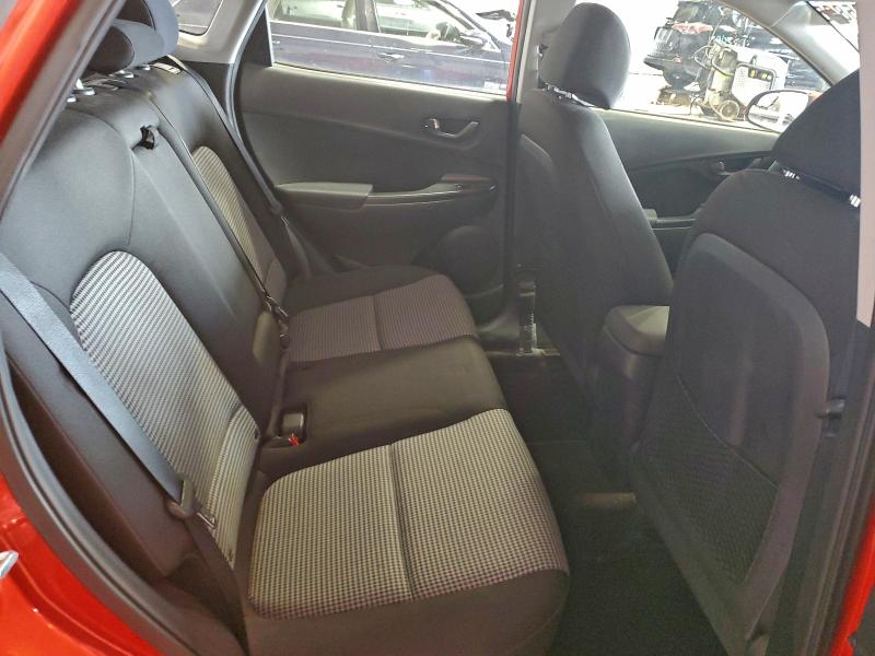 Фото 11 - HYUNDAI KONA