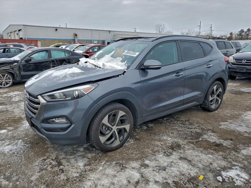 Фото 1 - HYUNDAI TUCSON