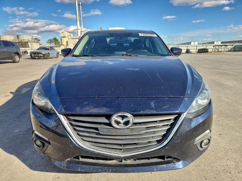 Фото 5 - MAZDA 3