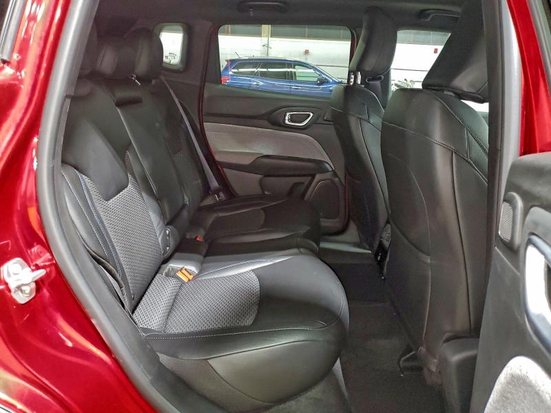 Фото 11 - JEEP COMPASS