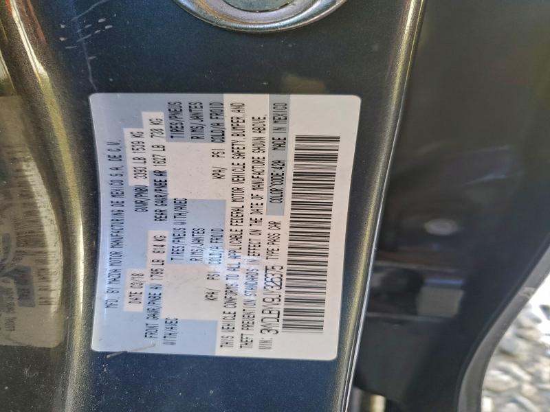 Фото 13 - TOYOTA YARIS