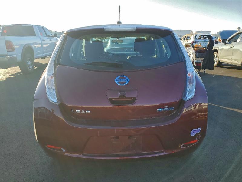 Фото 6 - NISSAN LEAF