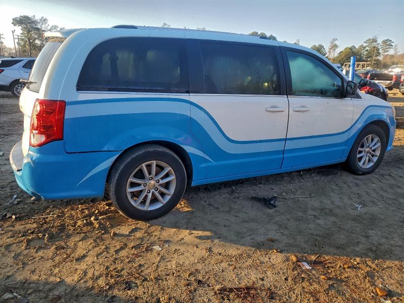 Фото 3 - DODGE CARAVAN