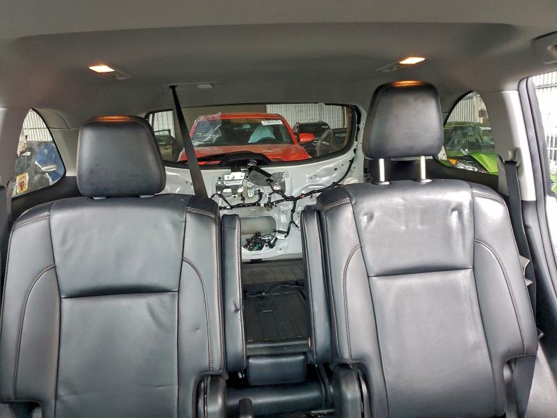 Фото 10 - TOYOTA HIGHLANDER