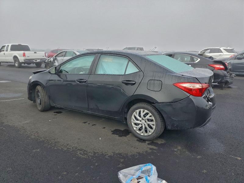 Фото 2 - TOYOTA COROLLA