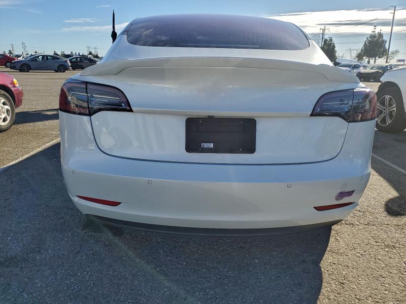 Фото 6 - TESLA MODEL 3