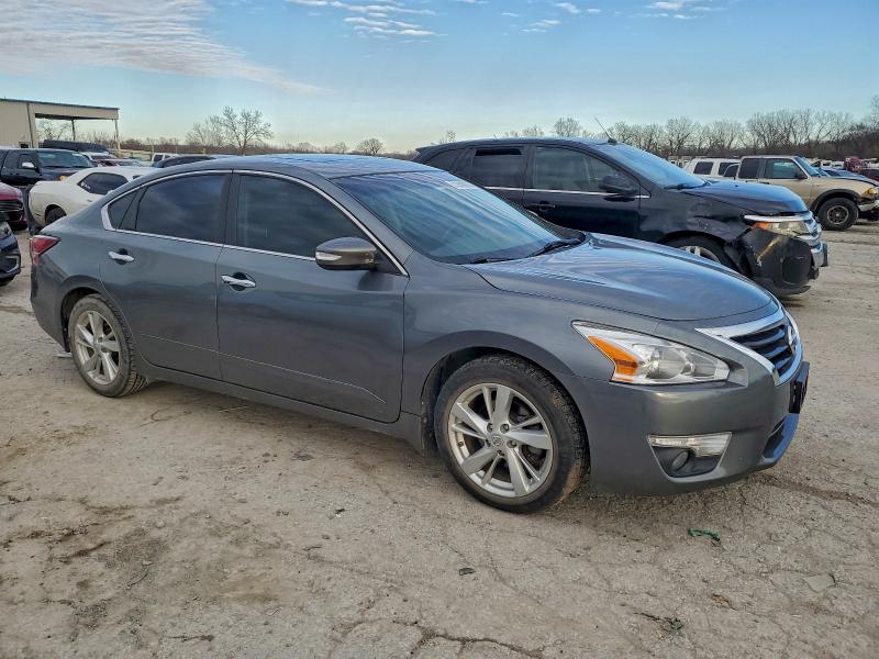 Фото 4 - NISSAN ALTIMA