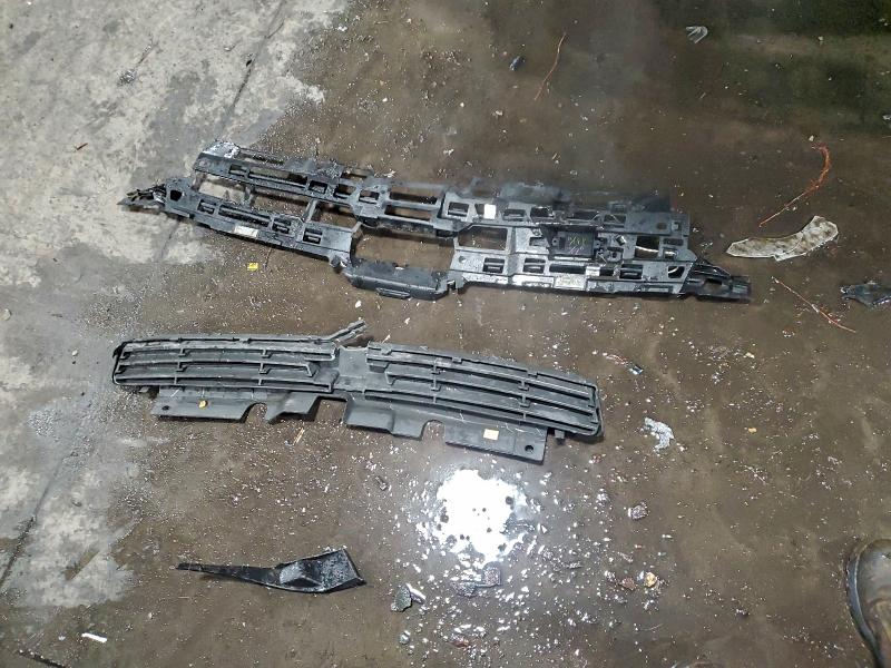 Фото 13 - NISSAN ROGUE