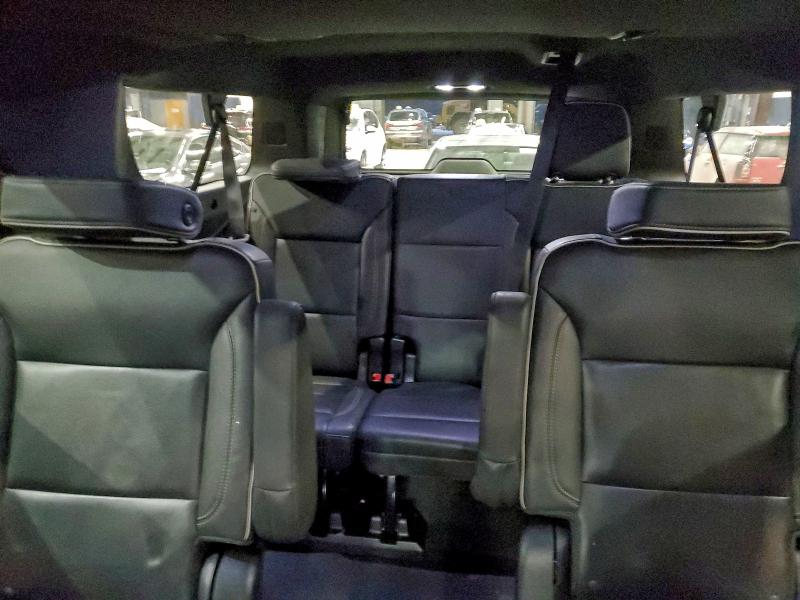 Фото 10 - CHEVROLET SUBURBAN