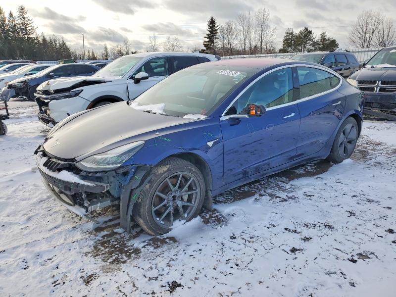 Фото 1 - TESLA MODEL 3