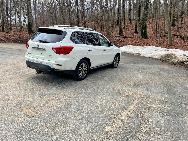Фото 4 - NISSAN PATHFINDER