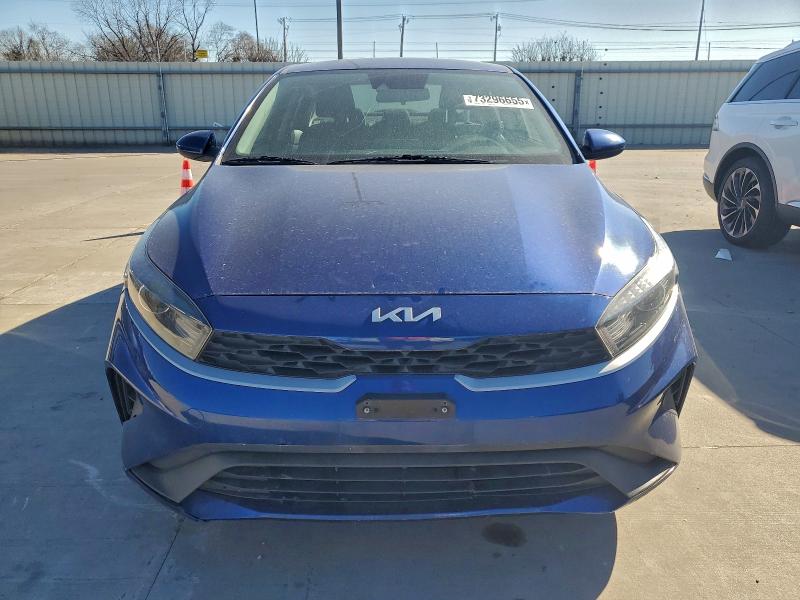 Фото 5 - KIA FORTE