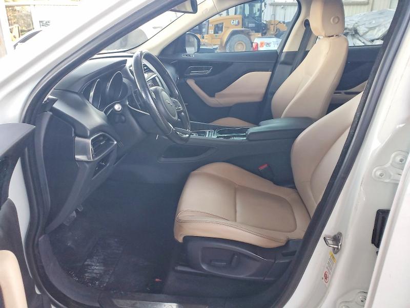 Фото 7 - JAGUAR F-PACE