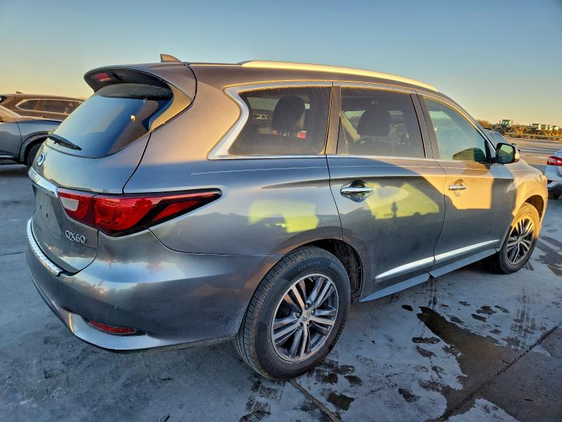 Фото 3 - INFINITI QX60