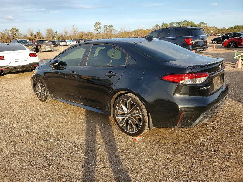 Фото 2 - TOYOTA COROLLA