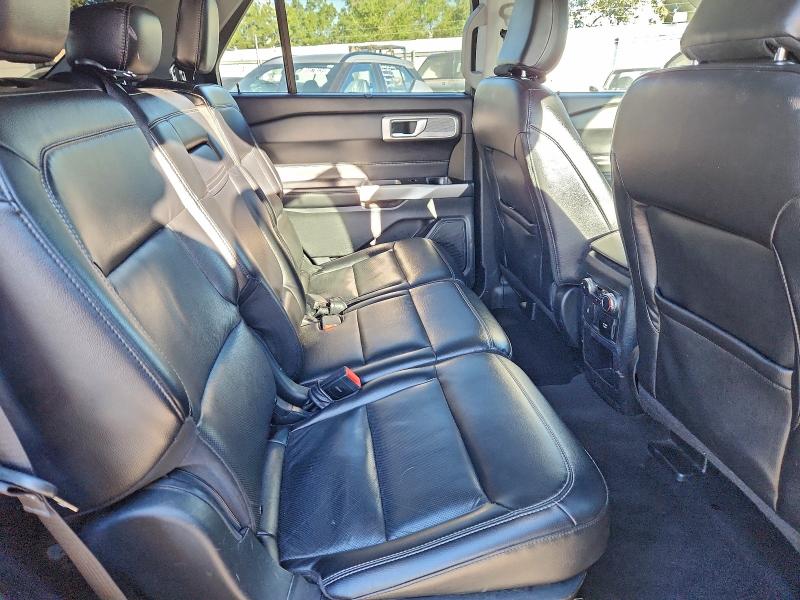 Фото 11 - FORD EXPLORER